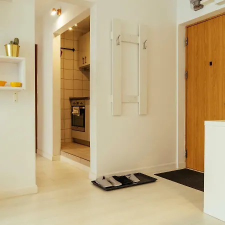 דירה Romanian Atheneum