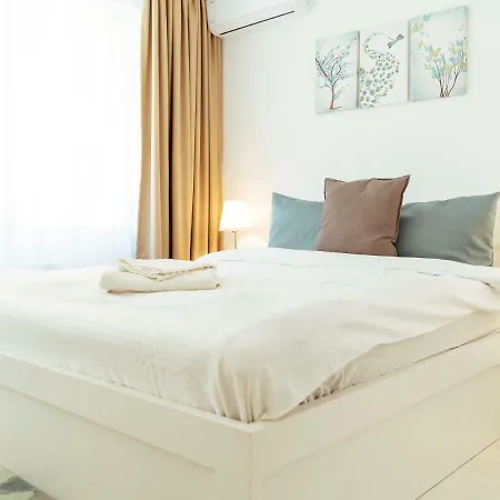 Romanian Atheneum Apartment