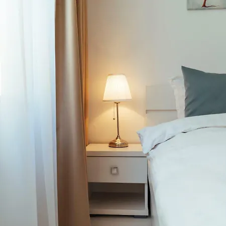 Appartement Romanian Atheneum